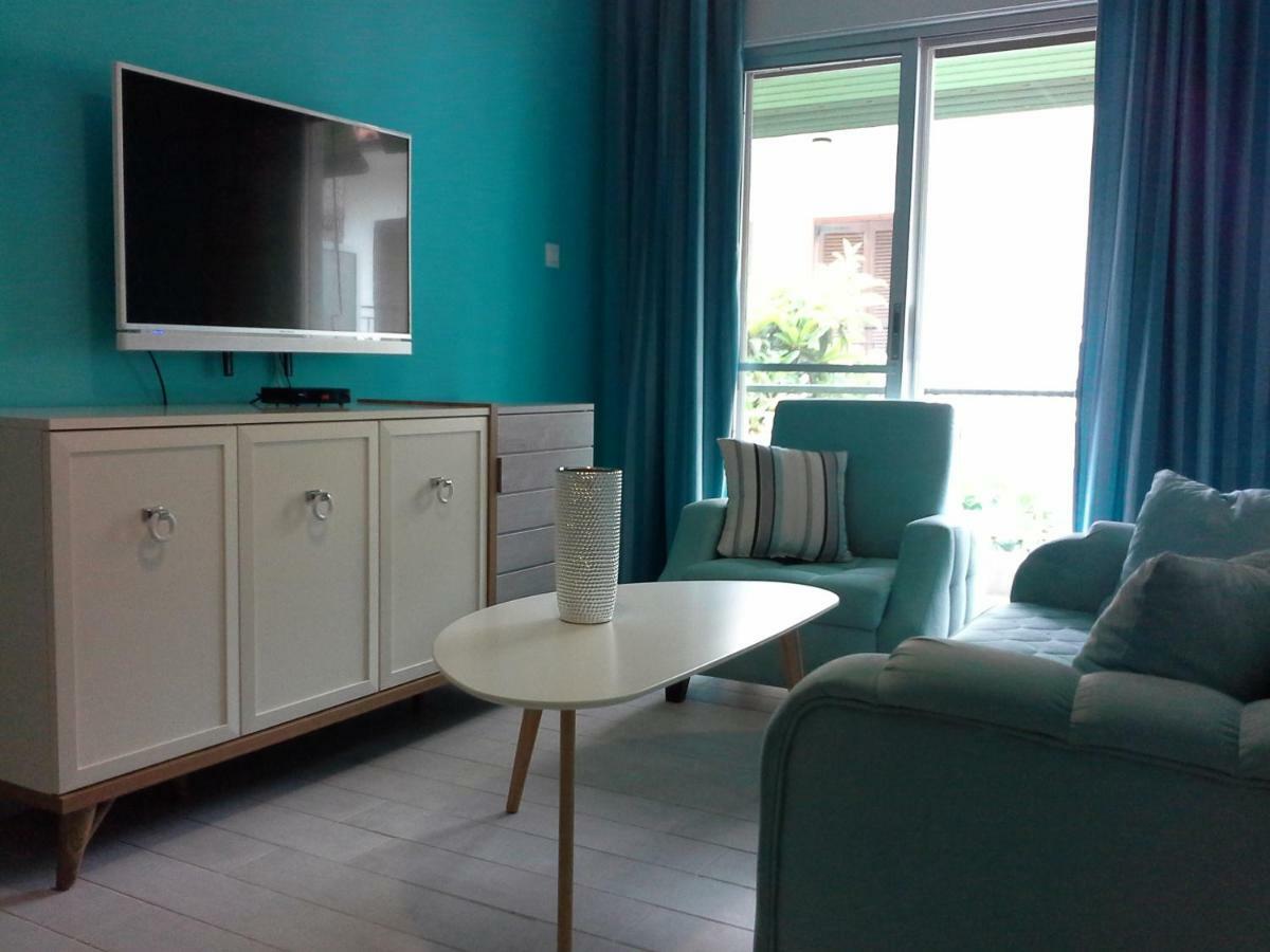 Gala Apartment Nea Poteidaia Exteriör bild